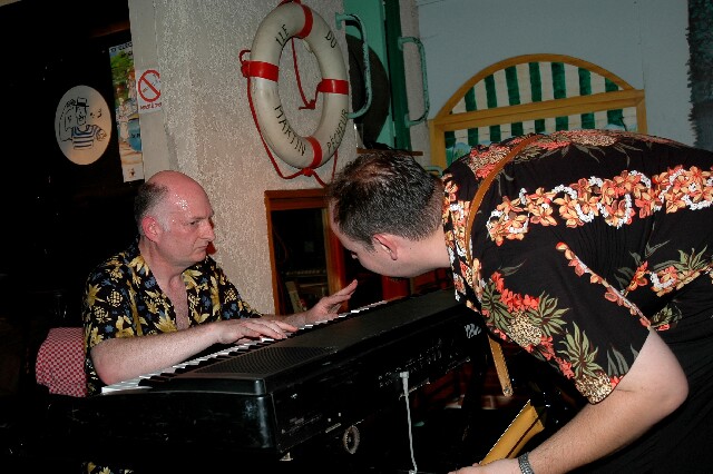 min 2006 06 11 guinguette mp 324